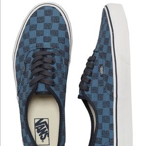 Vans Women's 8.5/Mens 7  - Blue Checkers